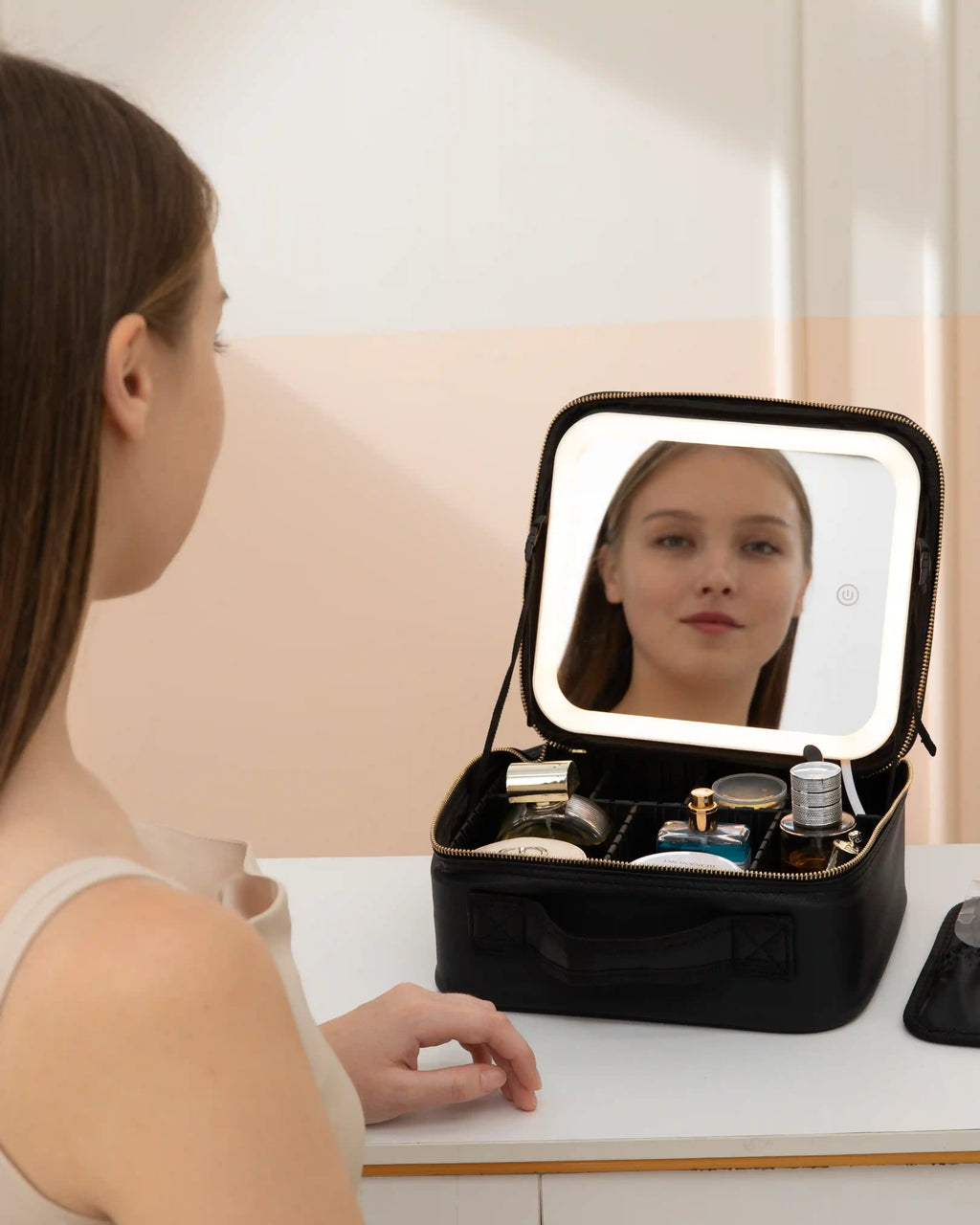 LED Travel Makeup Case with Mirror