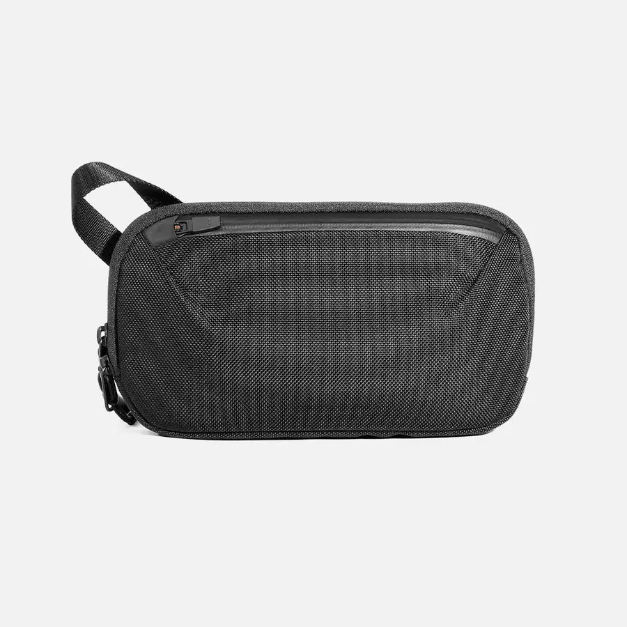 Slim Pouch
