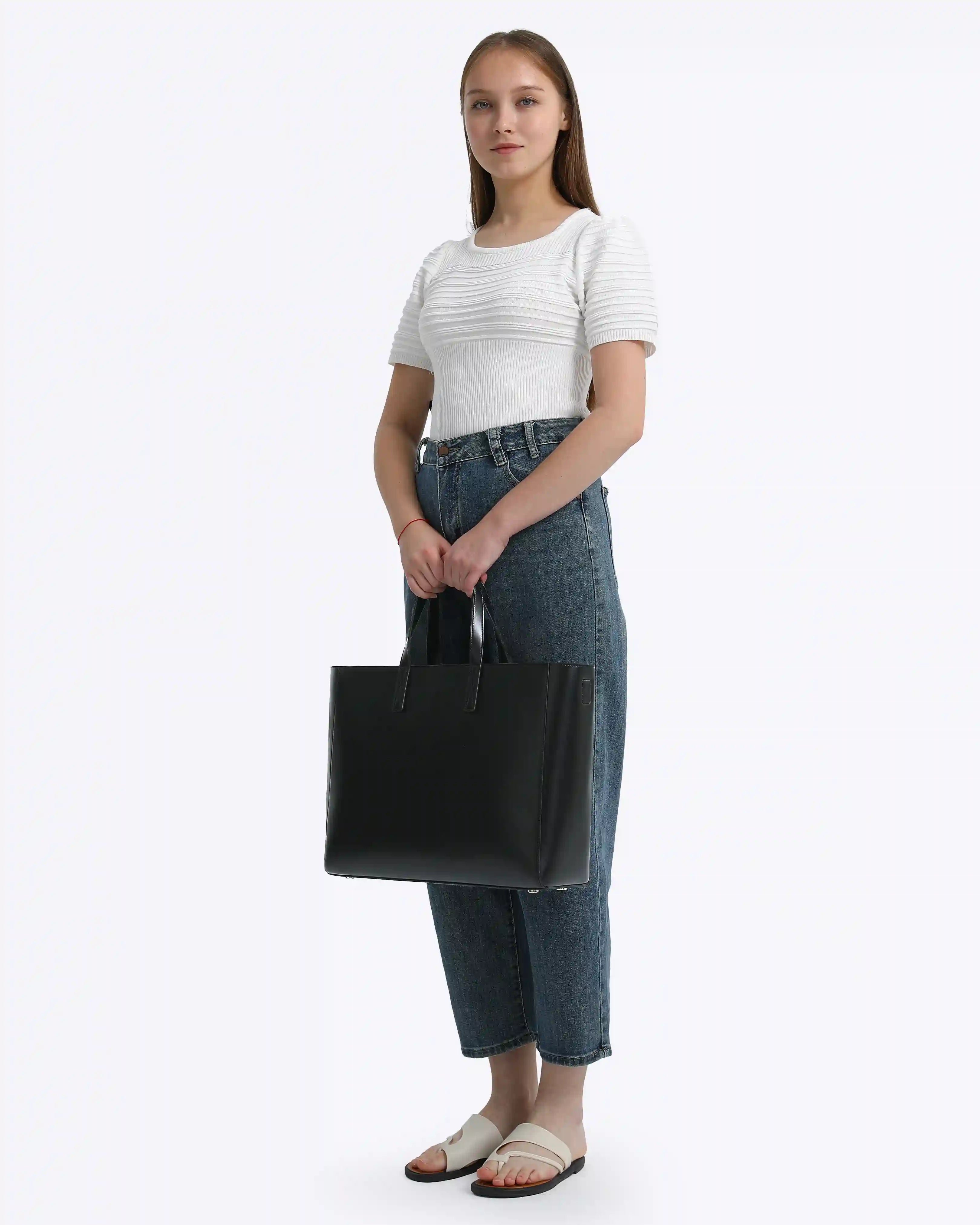 Large Carry All Tote Bag for Travel and Daily Use