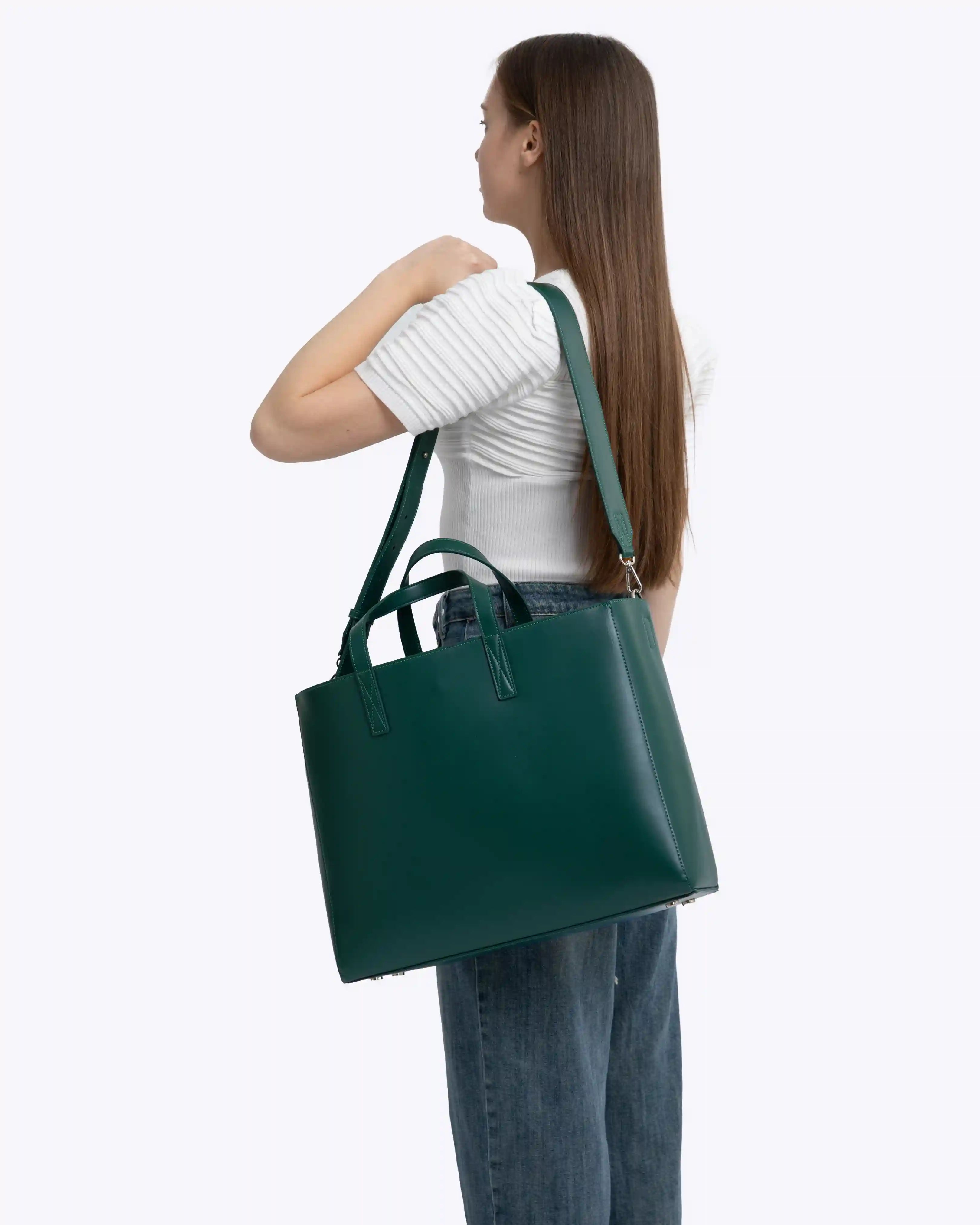 Large Carry All Tote Bag for Travel and Daily Use