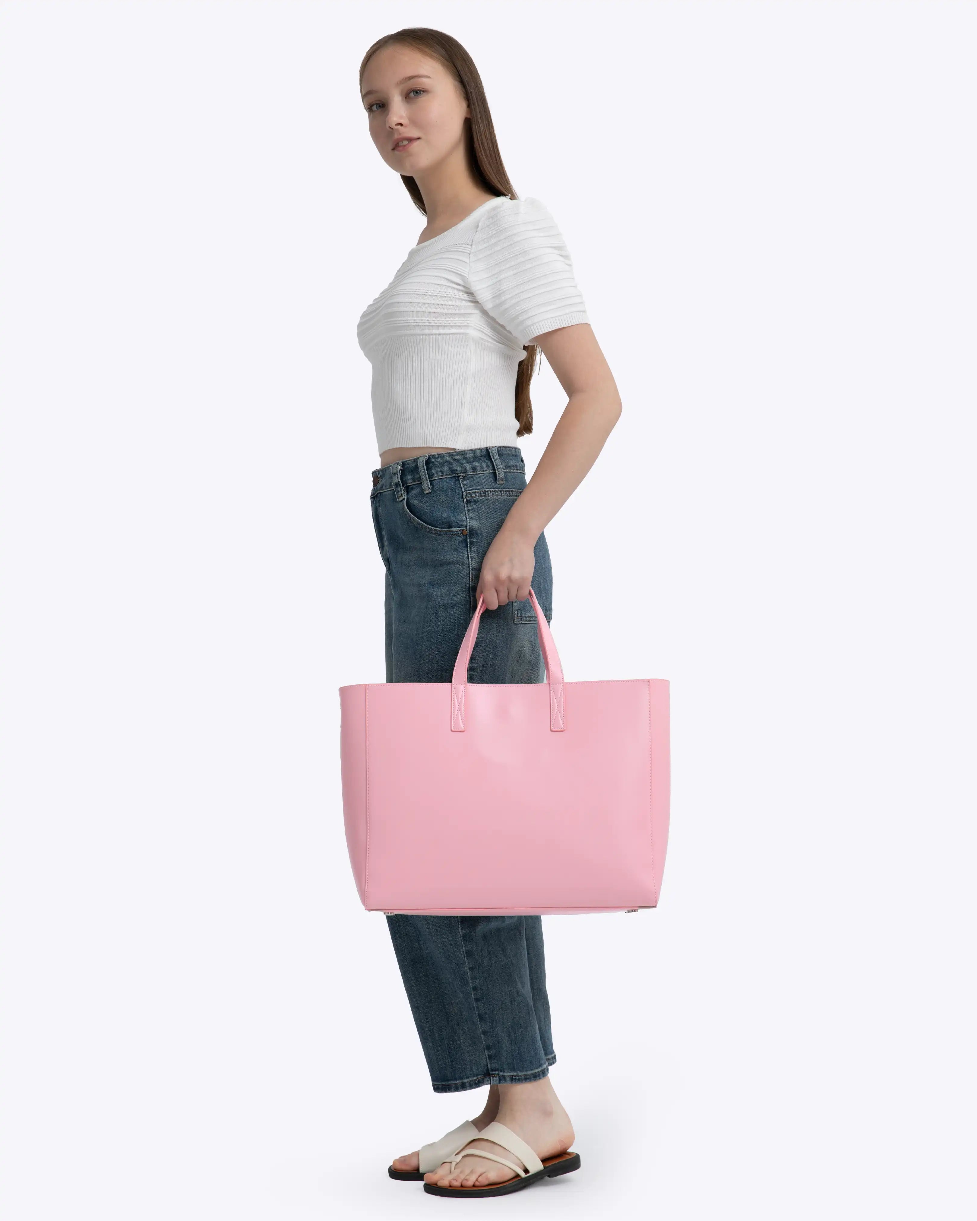 Large Carry All Tote Bag for Travel and Daily Use