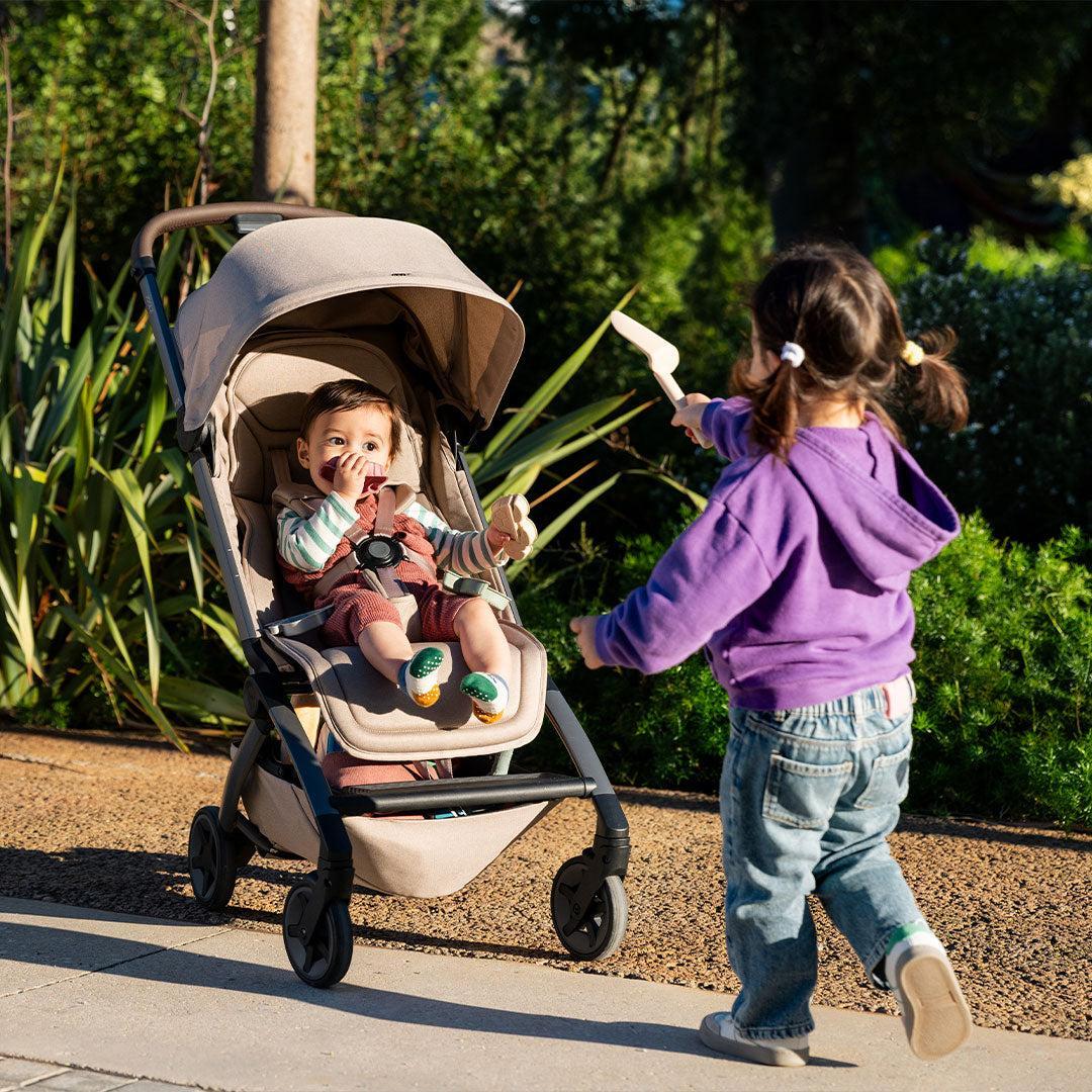 Joolz Aer2 Travel Stroller – Sandy Taupe Lightweight One-Hand Fold Pushchair